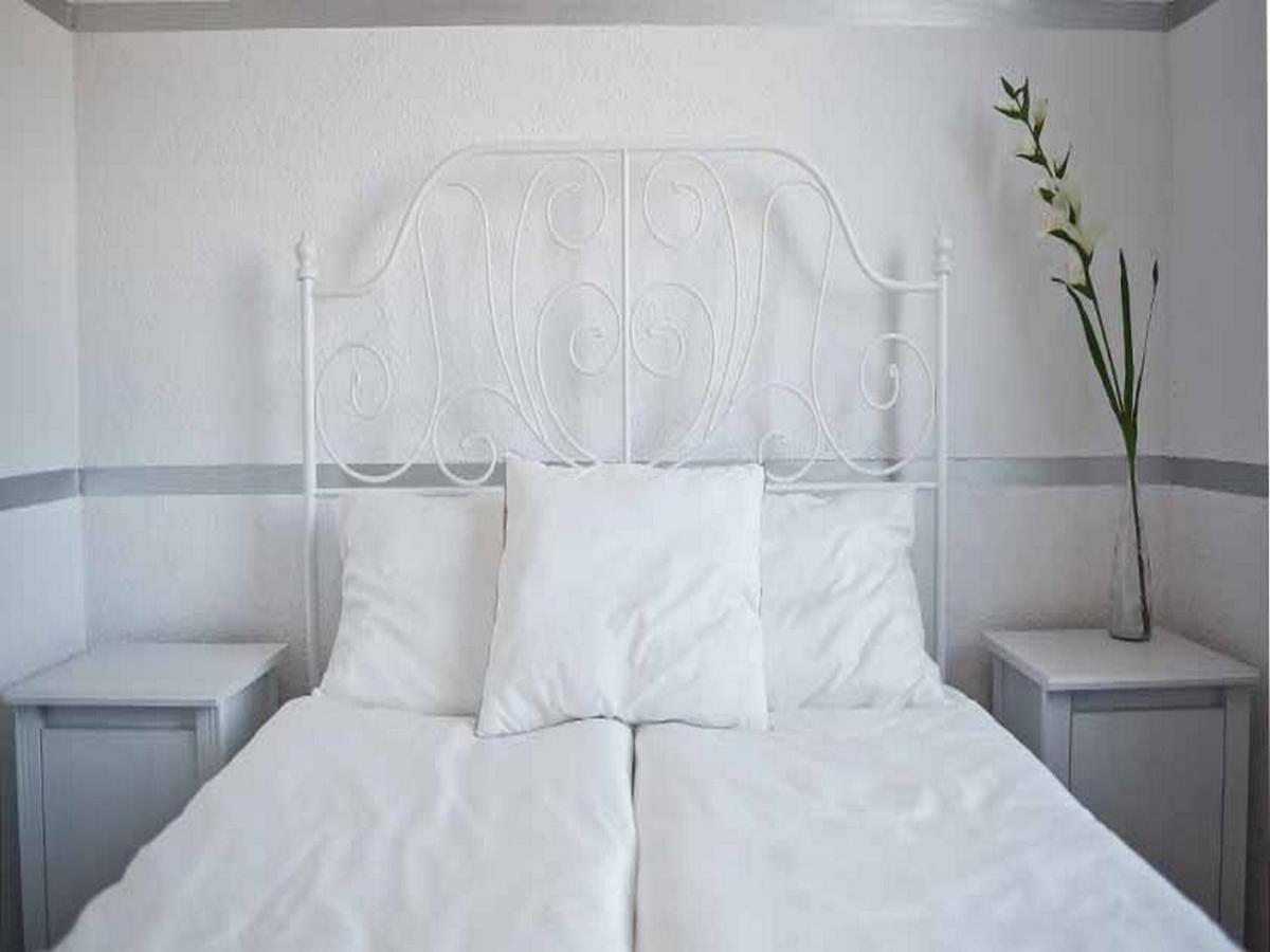 Hotel Zajazdu W Ostrzeszowie Cameră foto
